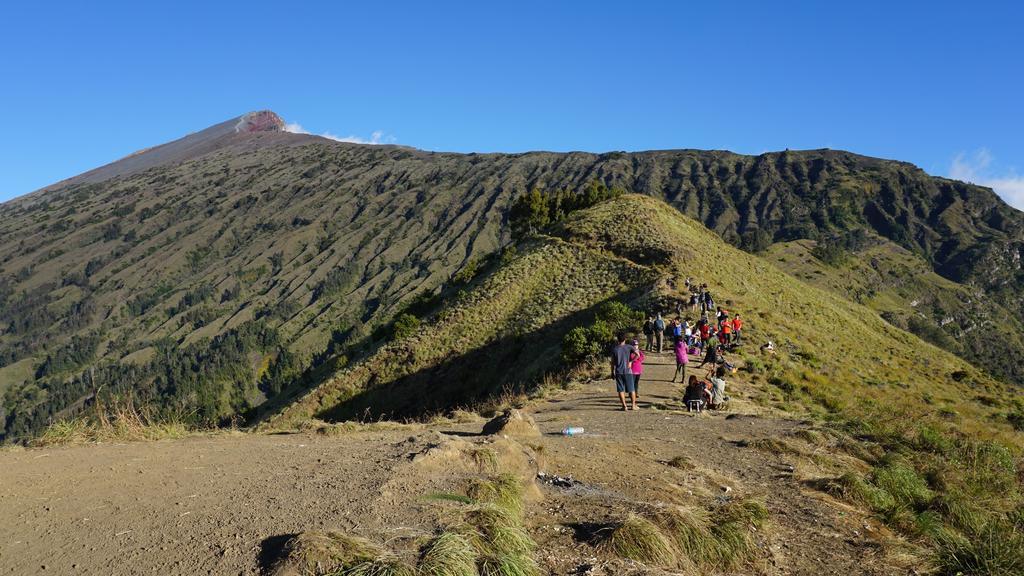 Rinjani Trails Hotel セナル エクステリア 写真